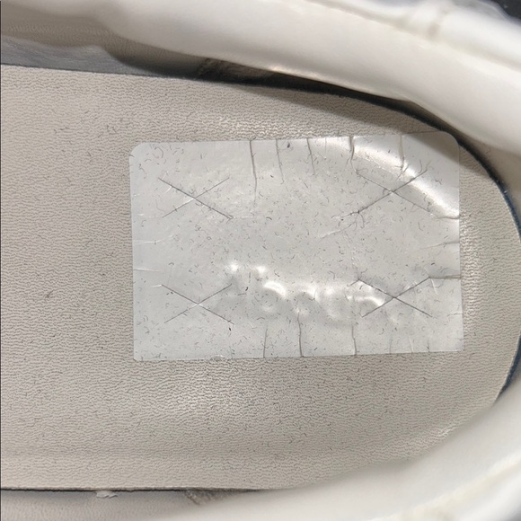 Abound White and Gray Men's Sneakers - Picture 8 of 8